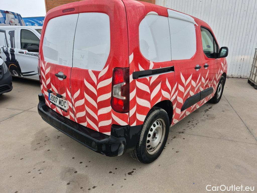  Opel  Combo OPEL -e / 2018 / 3P / furgón derivado de turismo Cargo L 800kg Eléctrico 100kW Batería 5 #8