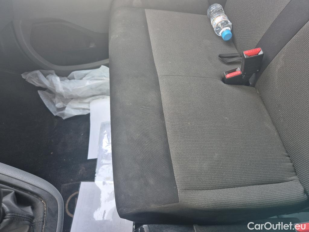  Opel  Vivaro OPEL  / 2019 / 4P / combi 1.5 Diésel 88kW (120CV) M Std Express #2