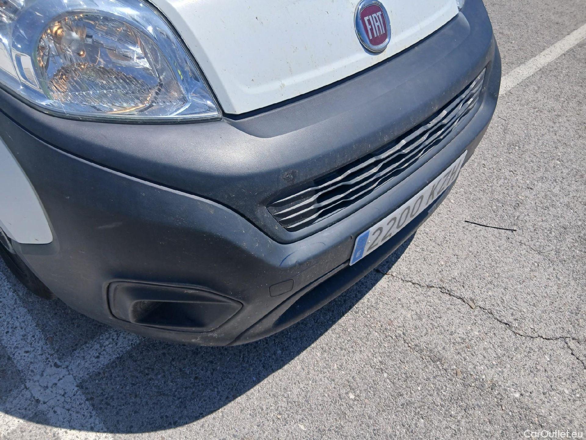  Fiat  Fiorino FIAT  / 2016 / 3P / furgón derivado de turismo Cargo Base 1.3 Mjet 59kW (80CV) E6 #9