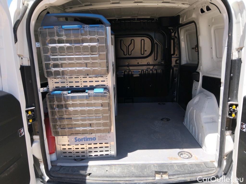  Opel  Combo OPEL  / 2012 / 3P / furgón derivado de turismo Cargo 1.3 CDTI 70kW (95CV) L1 H1 #17