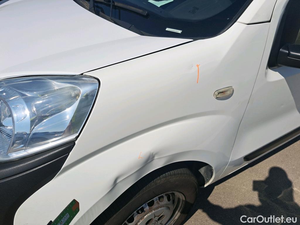  Fiat  Fiorino FIAT  / 2016 / 3P / furgón derivado de turismo Cargo Base 1.3 Mjet 59kW (80CV) E6 #29