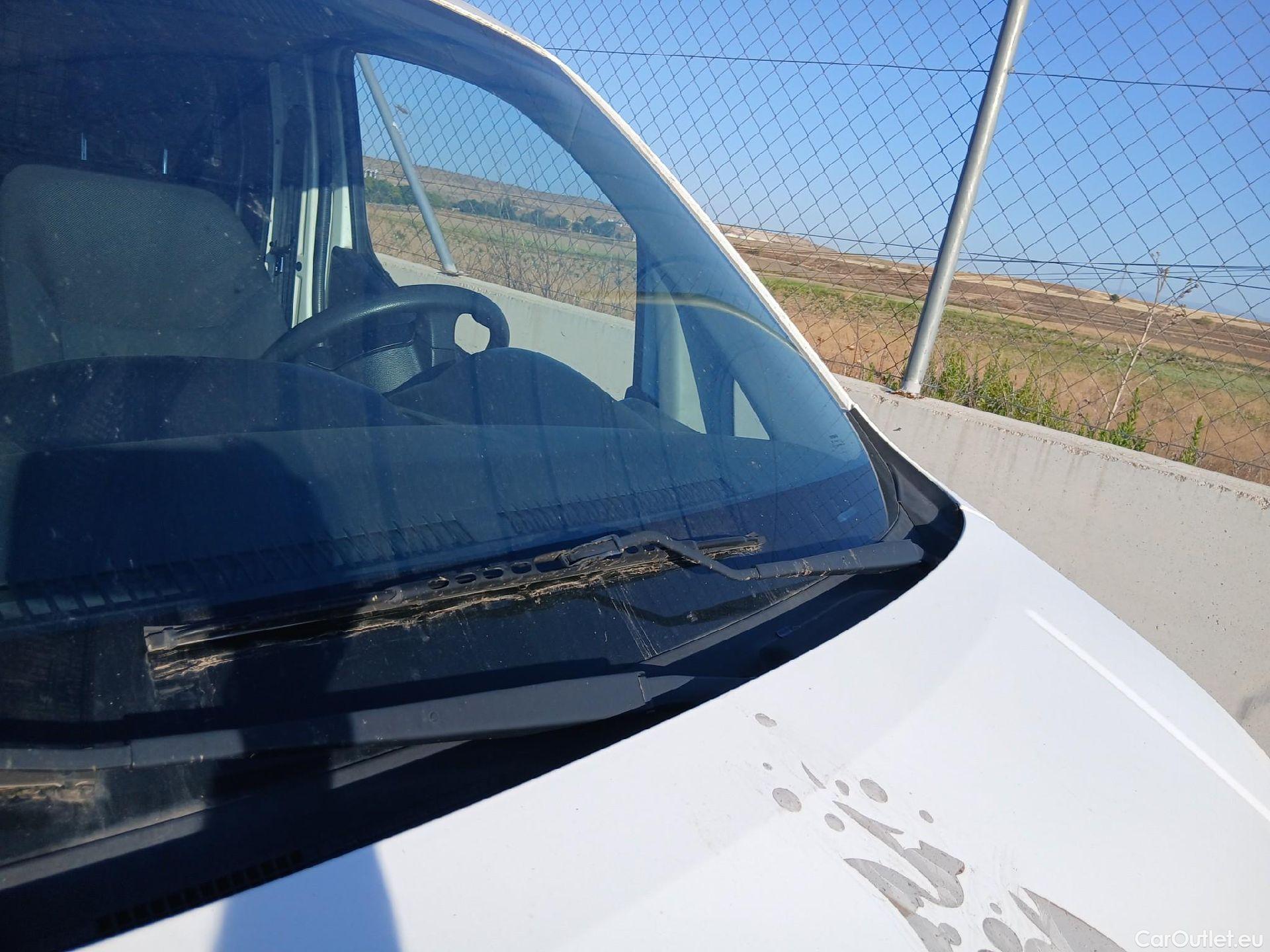  Nissan  NV200 NISSAN  / 2009 / 5P / furgón 1.5dCi 66kW (90CV) COMFORT #4