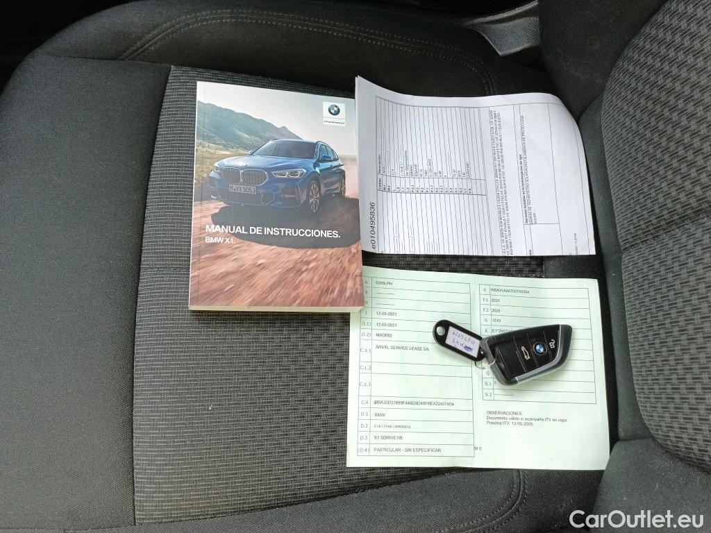  Bmw  X1 BMW  sDrive18iA Executive Advantage Techo Solar #1