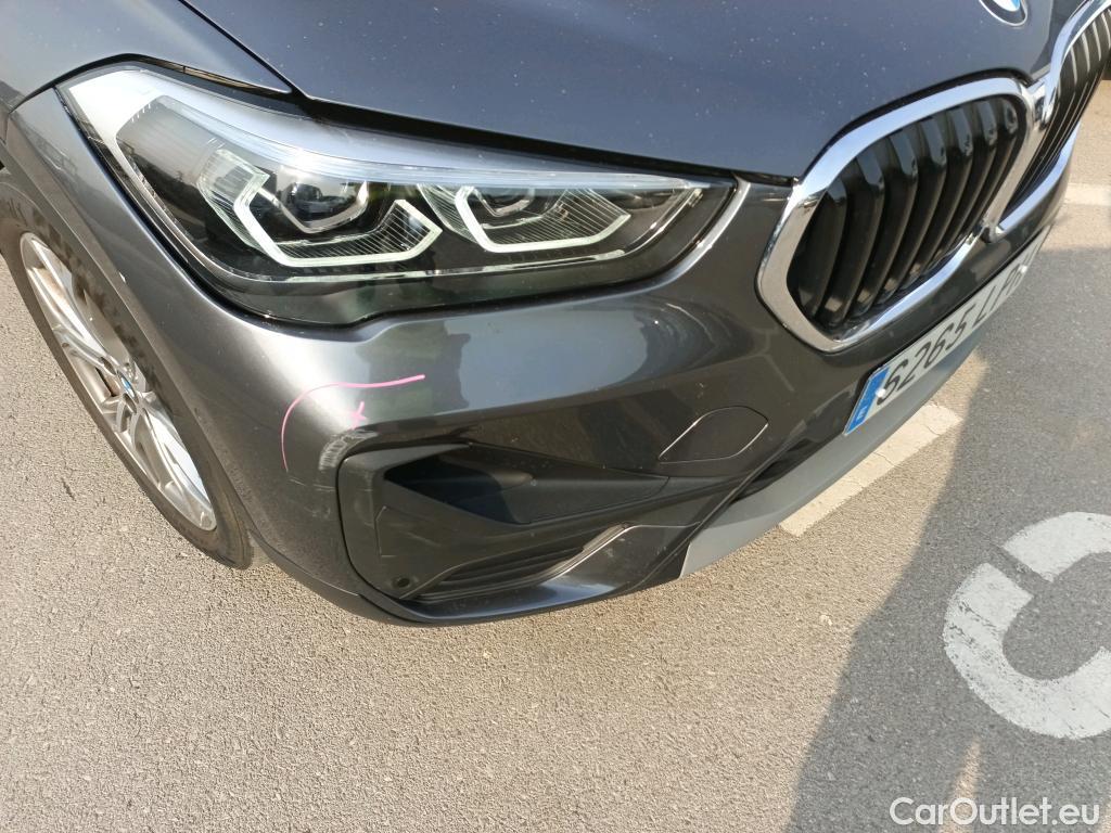  Bmw  X1 BMW  sDrive18iA Executive Advantage Techo Solar #23