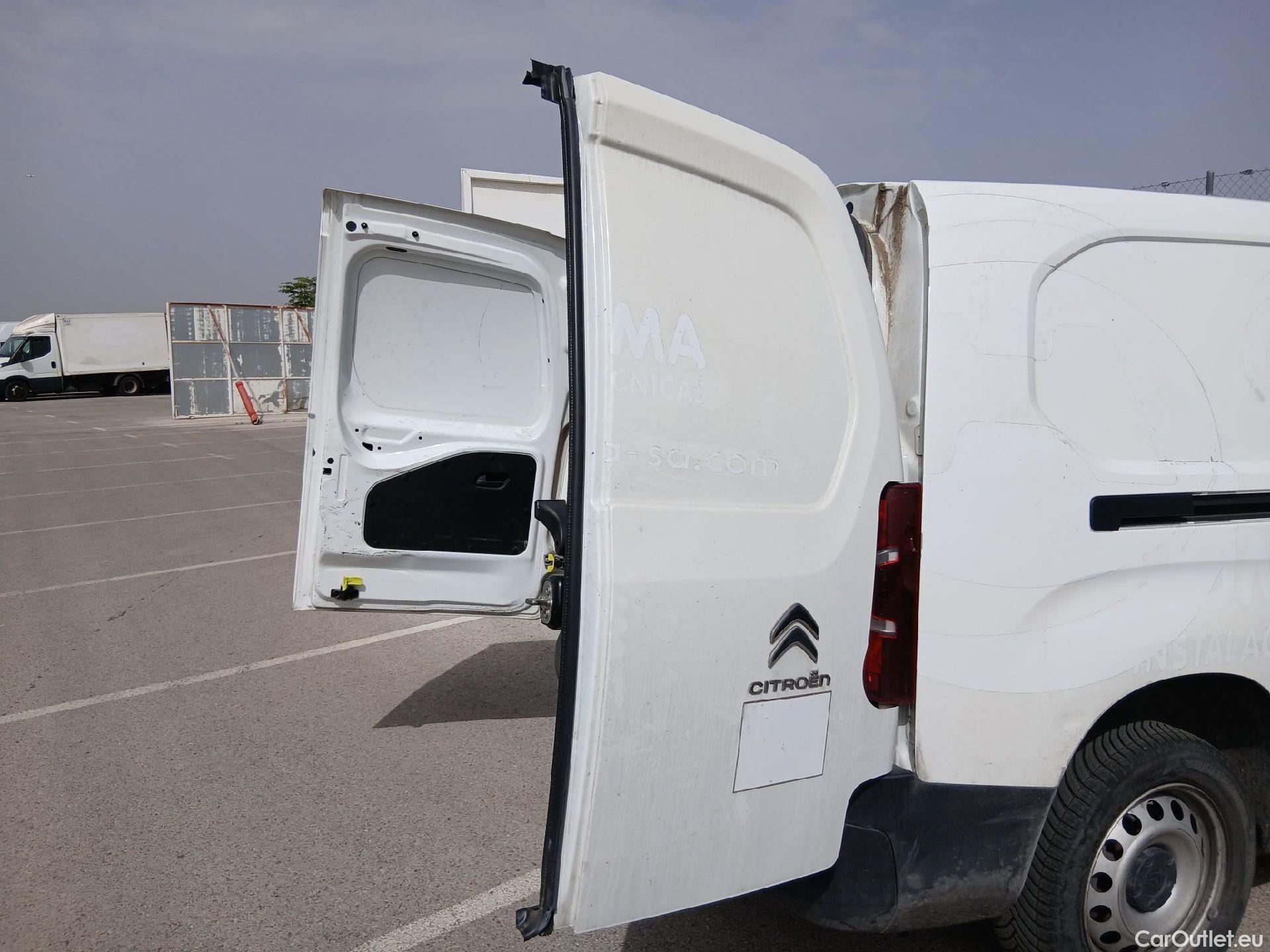  Citroen  Berlingo CITROEN  Talla XL BlueHDi 100 CLUB 3 Seats #18