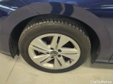  Volkswagen  Golf  Volkswagen Variant 1.5 eTSI EVO 150KM DSG 7 Life 5d #14