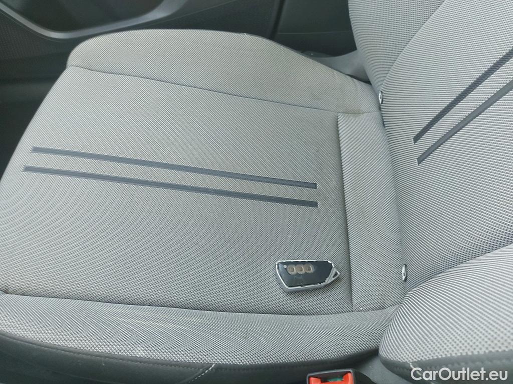  Seat  Leon SEAT Nuevo León / 2020 / 5P / familiar SP 1.5 TSI 96kW S&S Style Go(SP) #27