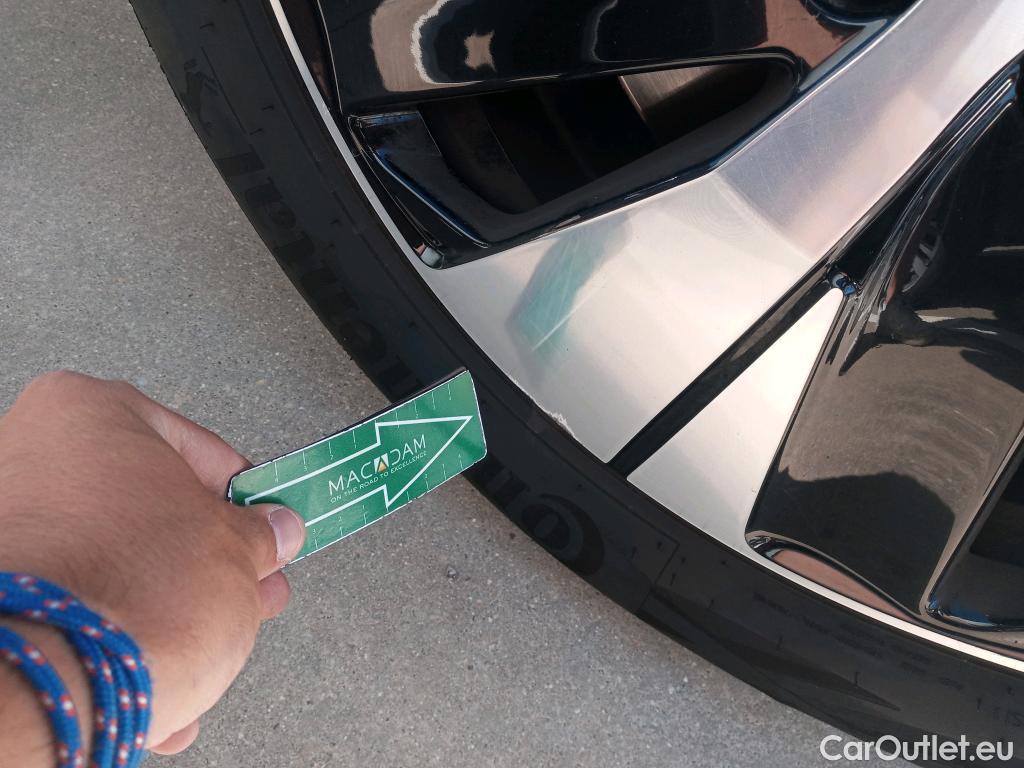  Volvo  XC 40 VOLVO XC40 / 2021 / 5P / todoterreno 1.5 T4 Recharge PHEV Core Auto #5