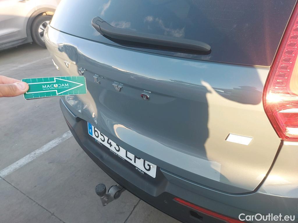  Volvo  XC 40 VOLVO XC40 / 2017 / 5P / todoterreno 1.5 T5 Twin Recharge R-Design Auto #1
