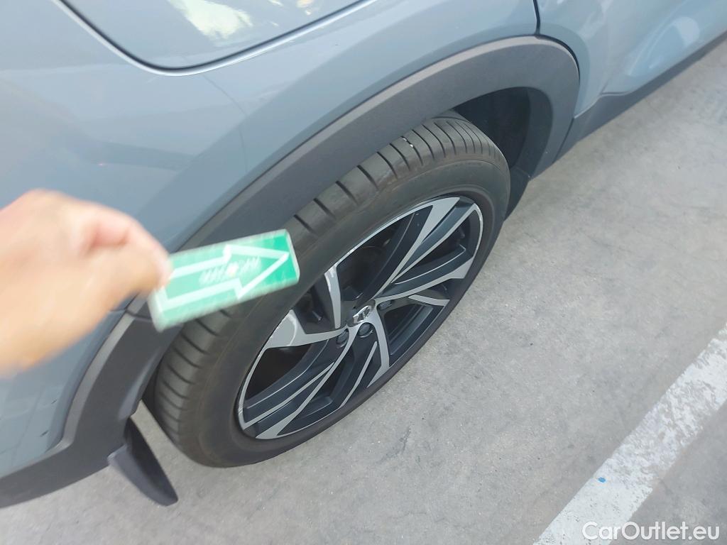  Volvo  XC 40 VOLVO XC40 / 2017 / 5P / todoterreno 1.5 T5 Twin Recharge R-Design Auto #10