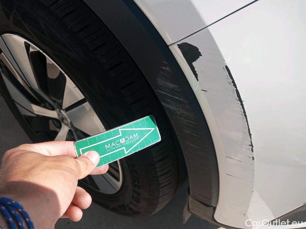  Volvo  XC 40 VOLVO XC40 / 2021 / 5P / todoterreno 1.5 T4 Recharge PHEV Core Auto #29
