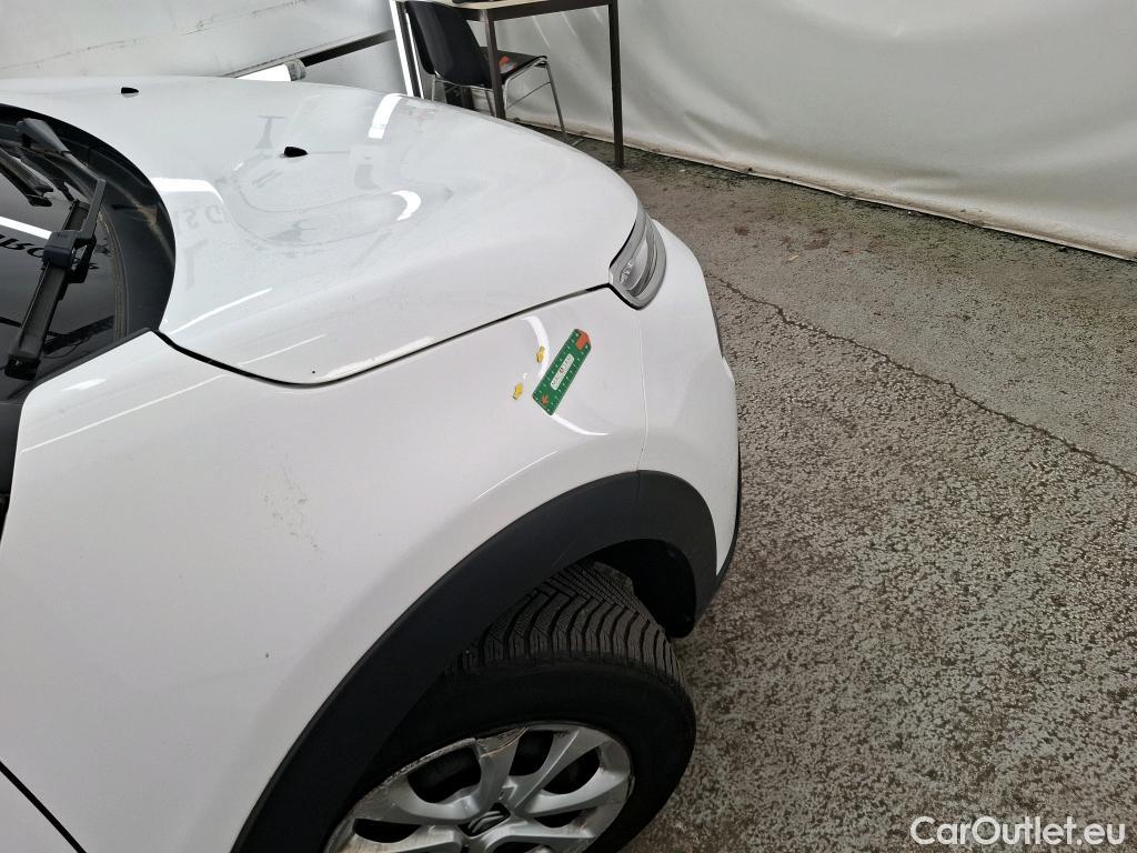  Citroen  C3  Société Feel Nav 1.2 PureTech 80CV BVM5 E6 #21