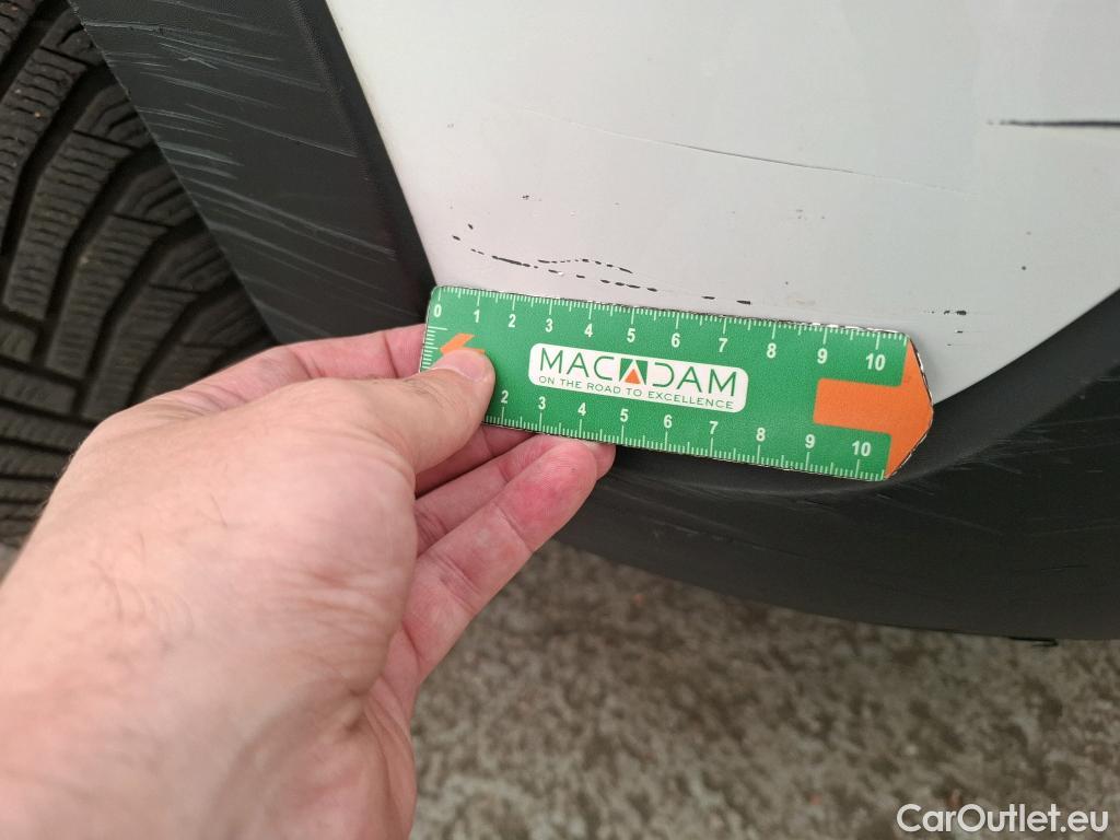  Citroen  C3  Société Feel Nav 1.2 PureTech 80CV BVM5 E6 #17