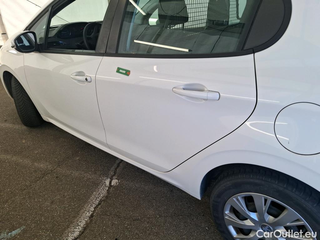  Peugeot  208  Affaire Premium 1.5 HDi 100CV BVM5 E6dT #14
