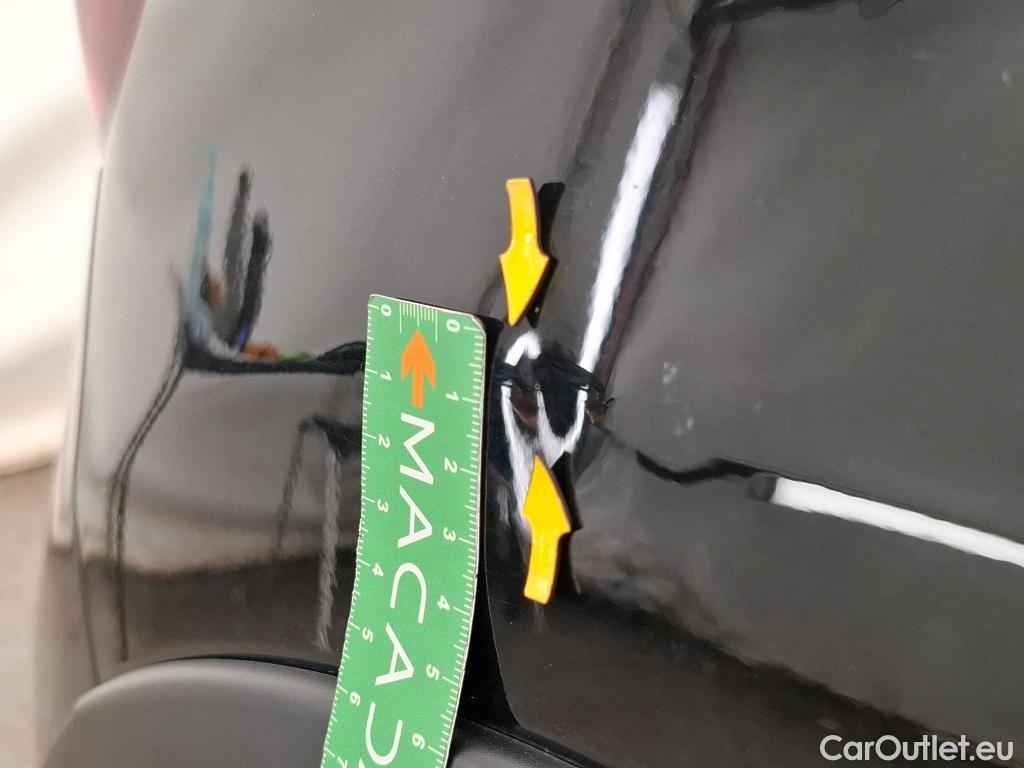  Citroen  C3  Société Feel Nav 1.2 PureTech 80CV BVM5 E6 #38