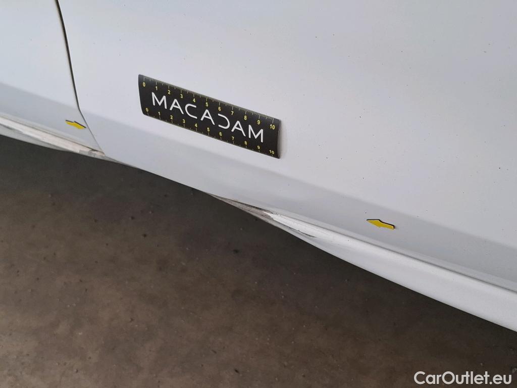  Peugeot  208  Affaire Premium 1.6 HDi 75CV BVM5 E6 #11