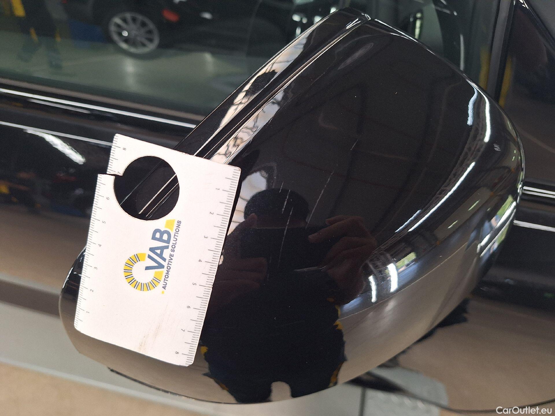  Volvo  XC 40 Volvo, XC40 FL'21 BEV, Volvo XC40 Recharge Ultimate 5d #30