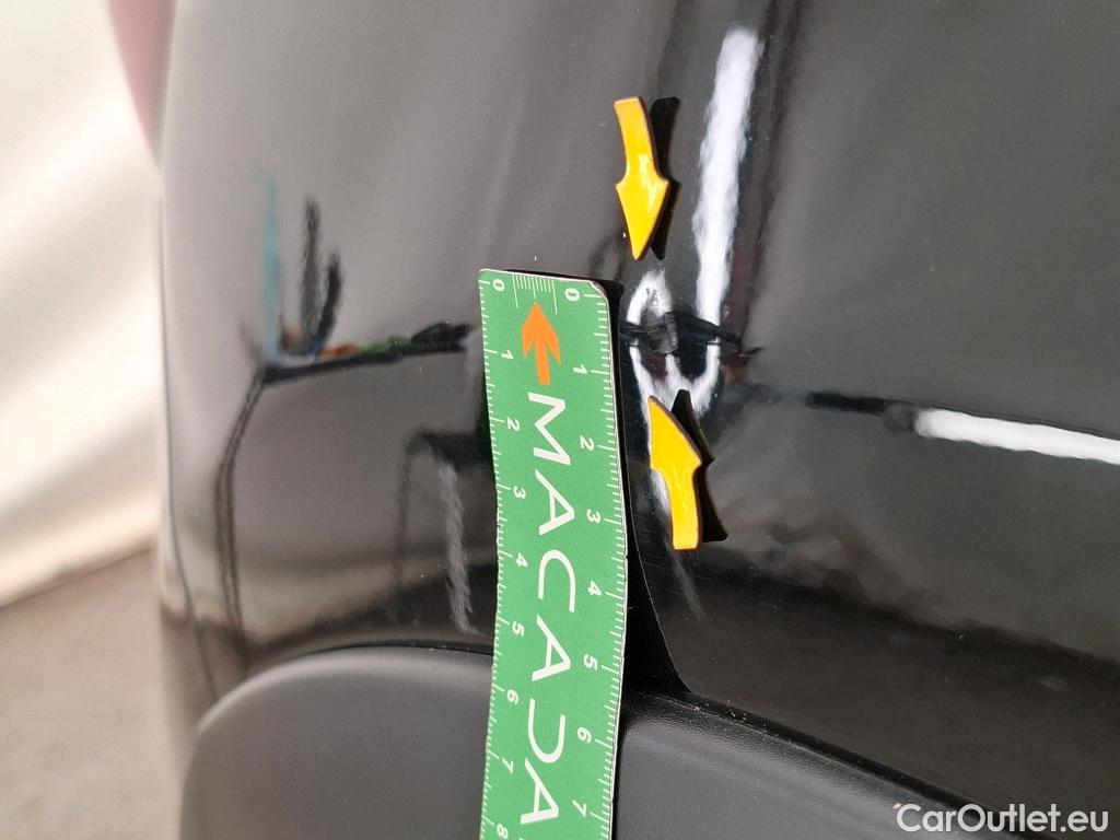  Citroen  C3  Société Feel Nav 1.2 PureTech 80CV BVM5 E6 #37