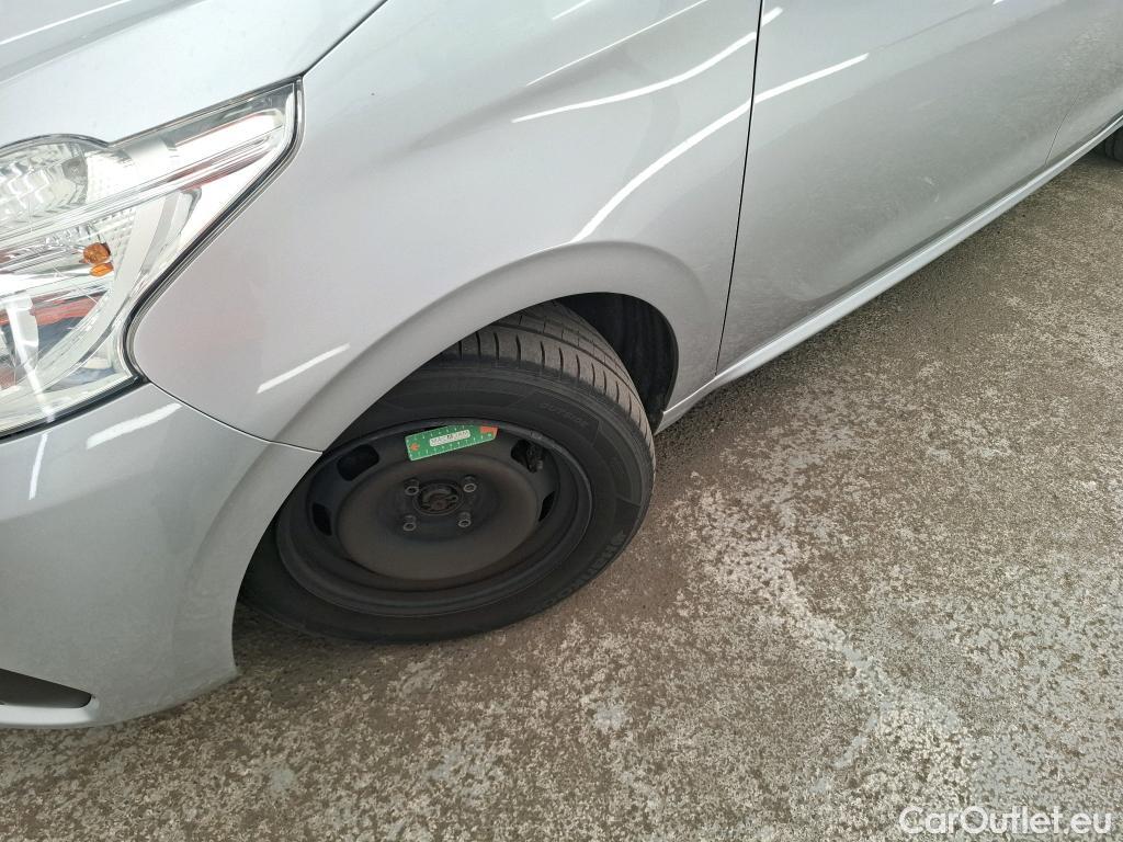  Peugeot  208  Affaire Premium 1.6 HDi 100CV BVM5 E6 #14