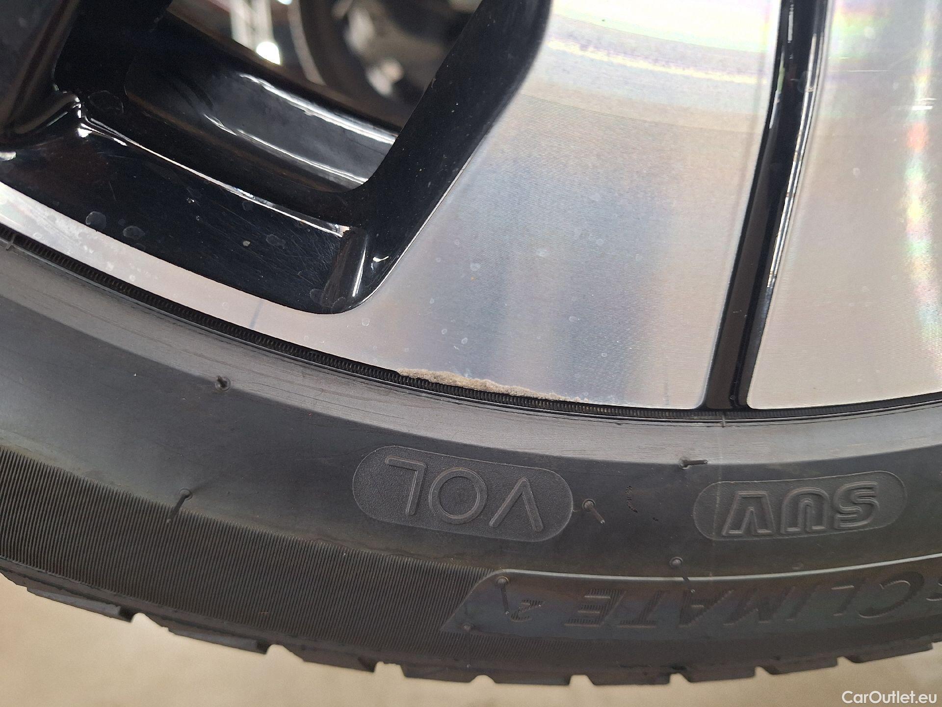  Volvo  XC 40 Volvo, XC40 FL'21 BEV, Volvo XC40 Recharge Ultimate 5d #26