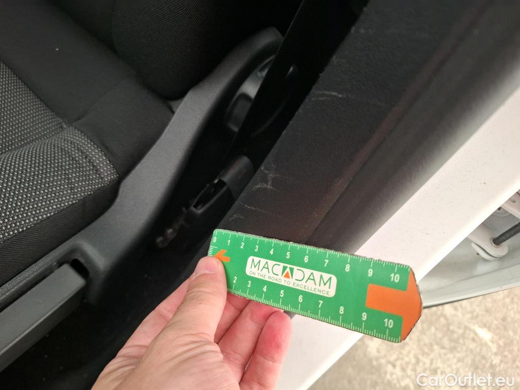  Citroen  C3  Société Feel Nav 1.2 PureTech 80CV BVM5 E6 #28