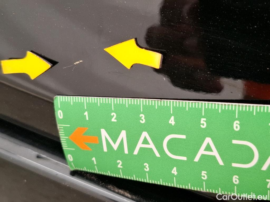 Citroen  C3  Société Feel Nav 1.2 PureTech 80CV BVM5 E6 #45