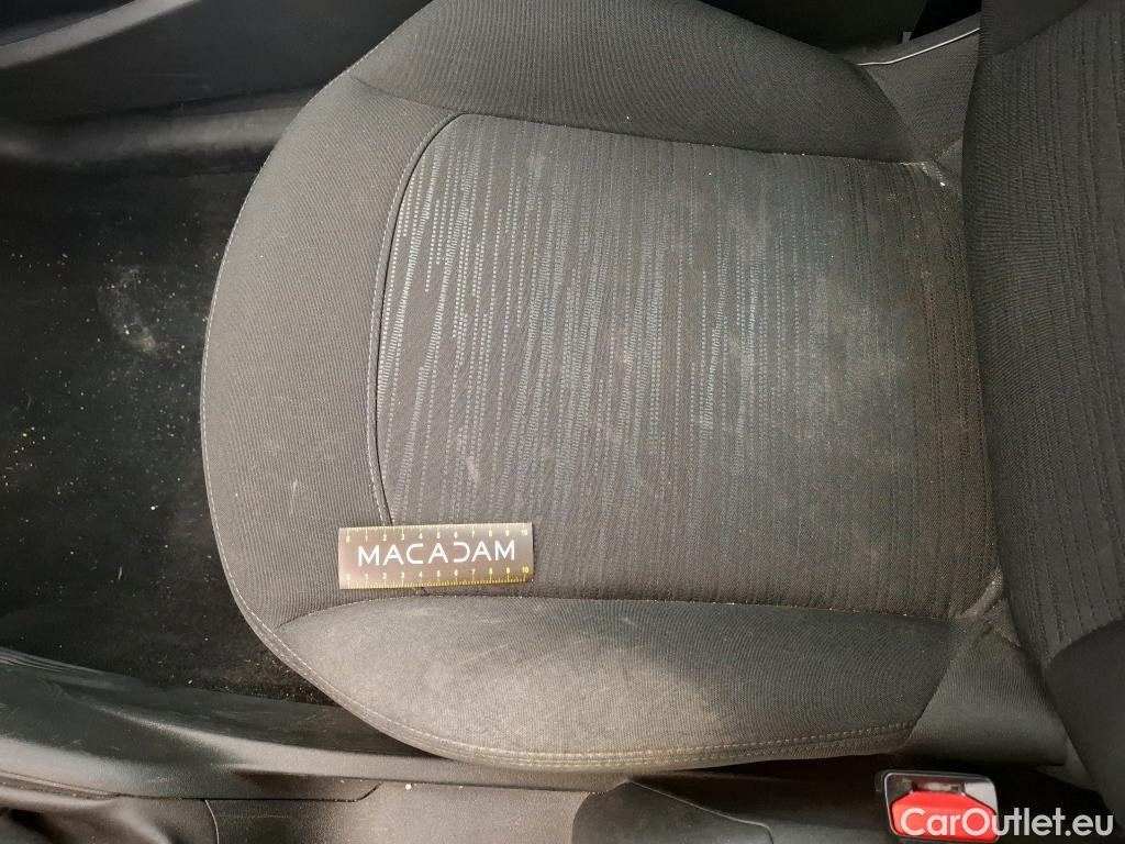  Peugeot  208  Affaire Premium 1.6 HDi 75CV BVM5 E6 #46
