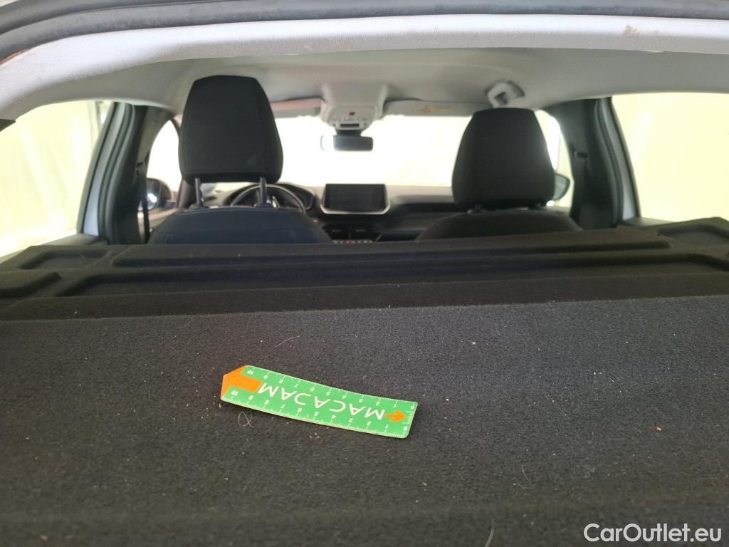  Peugeot  208  Premium 1.5 HDi 100CV BVM6 E6d #17