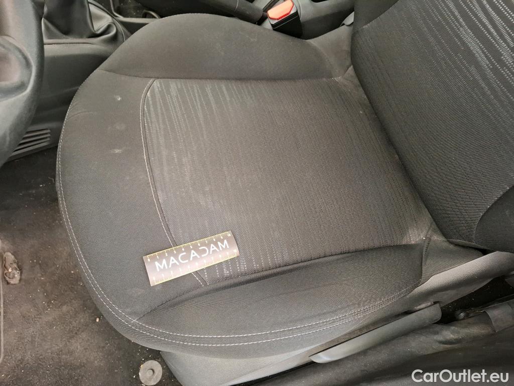  Peugeot  208  Affaire Premium 1.6 HDi 75CV BVM5 E6 #51