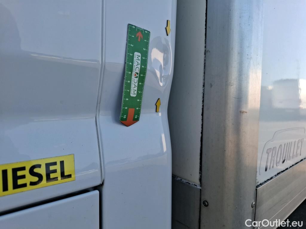  Fiat  Ducato FIAT  SC  2014  2P  Châssis cabine 35 L 23 Multijet 140 Pack Pro Nav #19