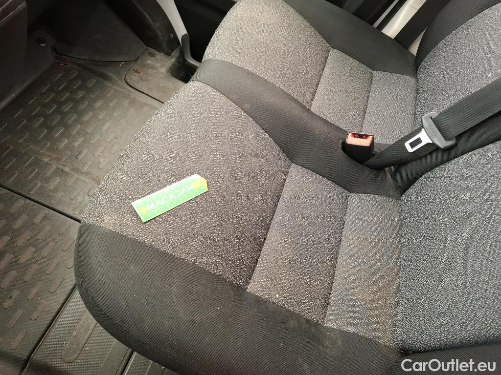  Fiat  Ducato FIAT   2014  4P  Fourgon tôlé 3 0 M H2 2 3 Multijet 120 Pack Pro Nav #40