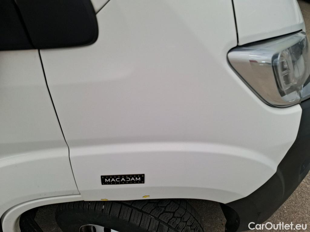  Citroen  Jumper CITROEN  CA VU 4p Fourgon 35 L2H2 BlueHDi 130 BVM6 Cab App Confort #8