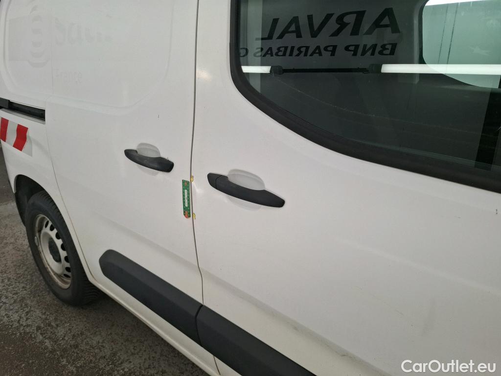  Citroen  Berlingo  Fourgon Club M 1000 1.5 BlueHDi 75CV BVM5 E6dT #9