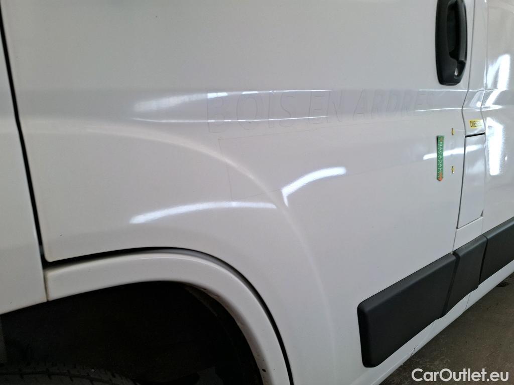  Fiat  Ducato FIAT   2014  4P  Fourgon tôlé 3 0 M H2 2 3 Multijet 120 Pack Pro Nav #29