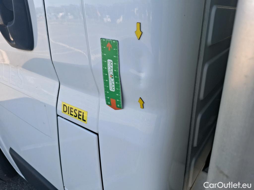  Fiat  Ducato FIAT  SC  2014  2P  Châssis cabine 35 L 23 Multijet 140 Pack Pro Nav #16