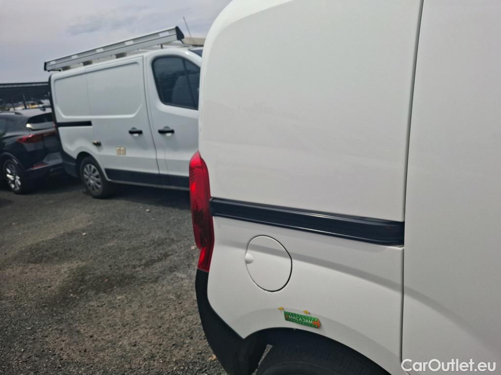  Fiat  Fiorino FIAT  VU 4p Fourgonnette 1.3 Multijet 80 Pack Professional Nav #14