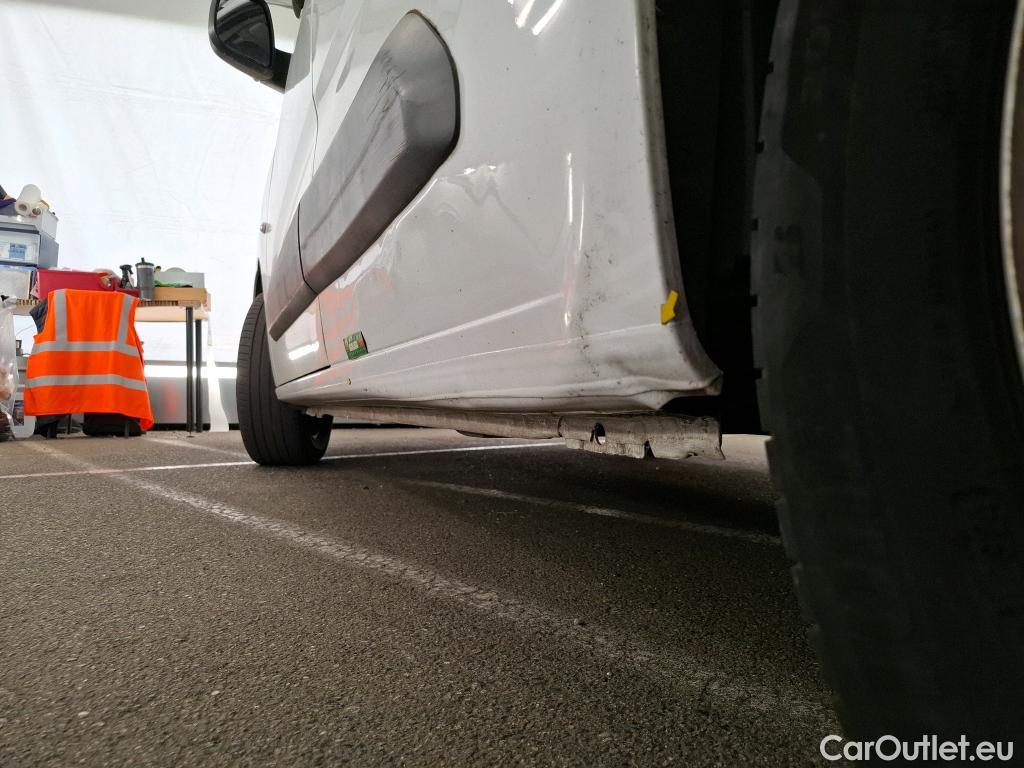  Peugeot  Partner  Asphalt L1 1.5 HDi 100CV BVM5 E6d #5