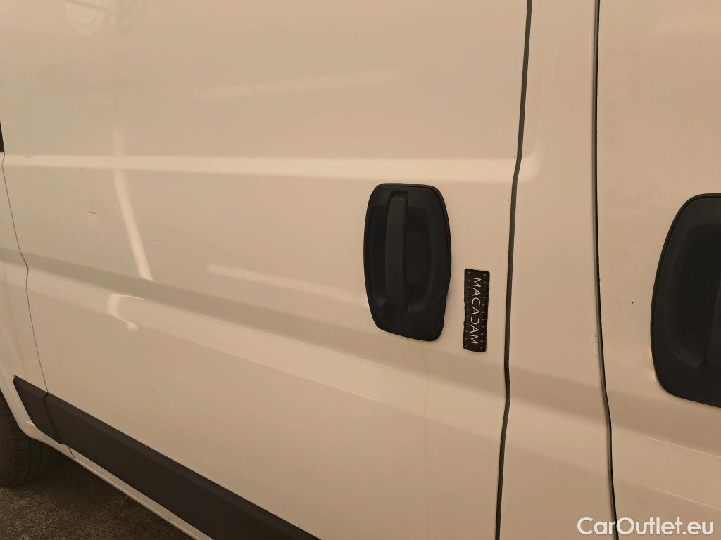  Peugeot  Boxer PEUGEOT  VU 4p Fourgon BLUEHDI 110 PREMIUM 330 L2H2 #40