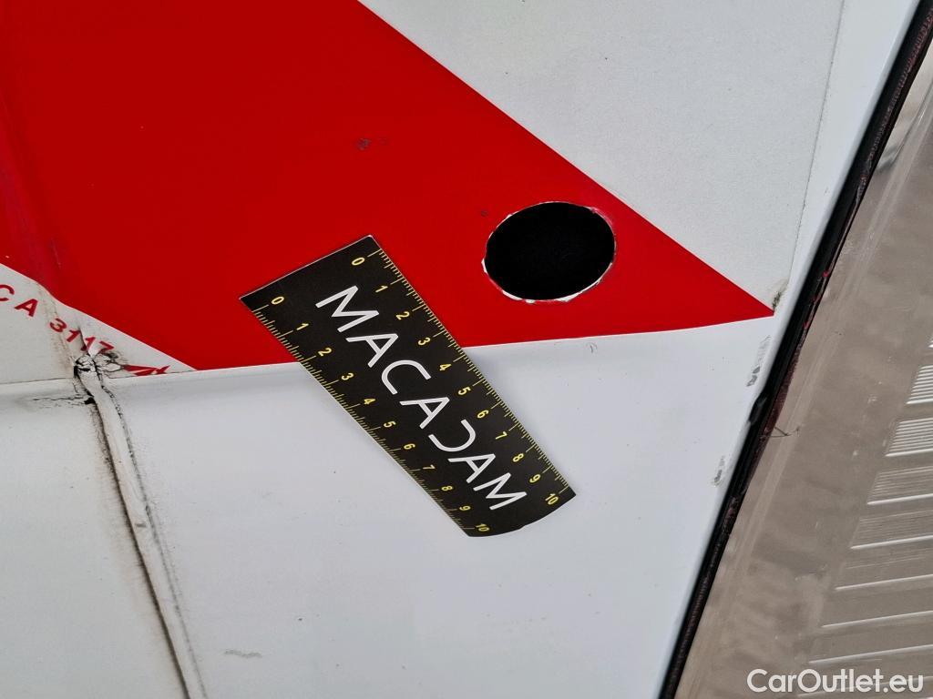  Renault  Master  III Fourgon L2H2 3 5 Grand Confort dCi 130CV BVM6 E6 #104