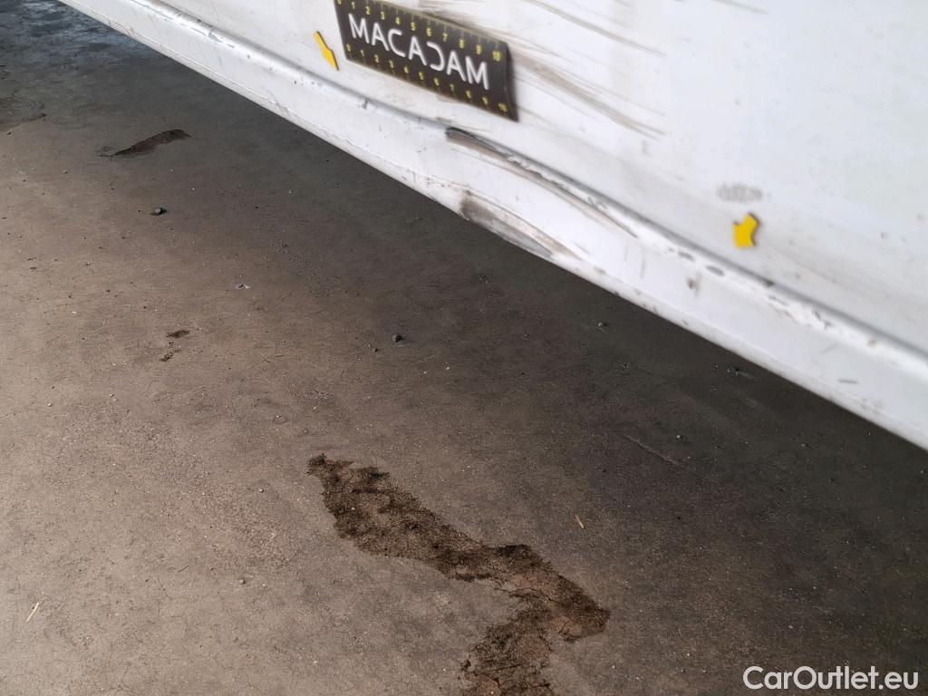  Renault  Master  III Fourgon L2H2 3 5 Grand Confort dCi 130CV BVM6 E6 #50