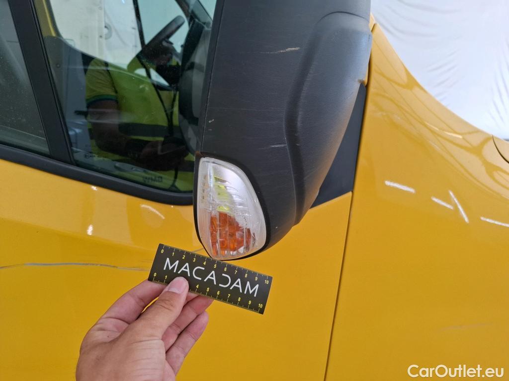  Renault  Master RENAULT  / 2019 / 4P / Fourgon tôlé FG Z.E.Tr CF F3100 L2H2 R75 AI - 19 #35