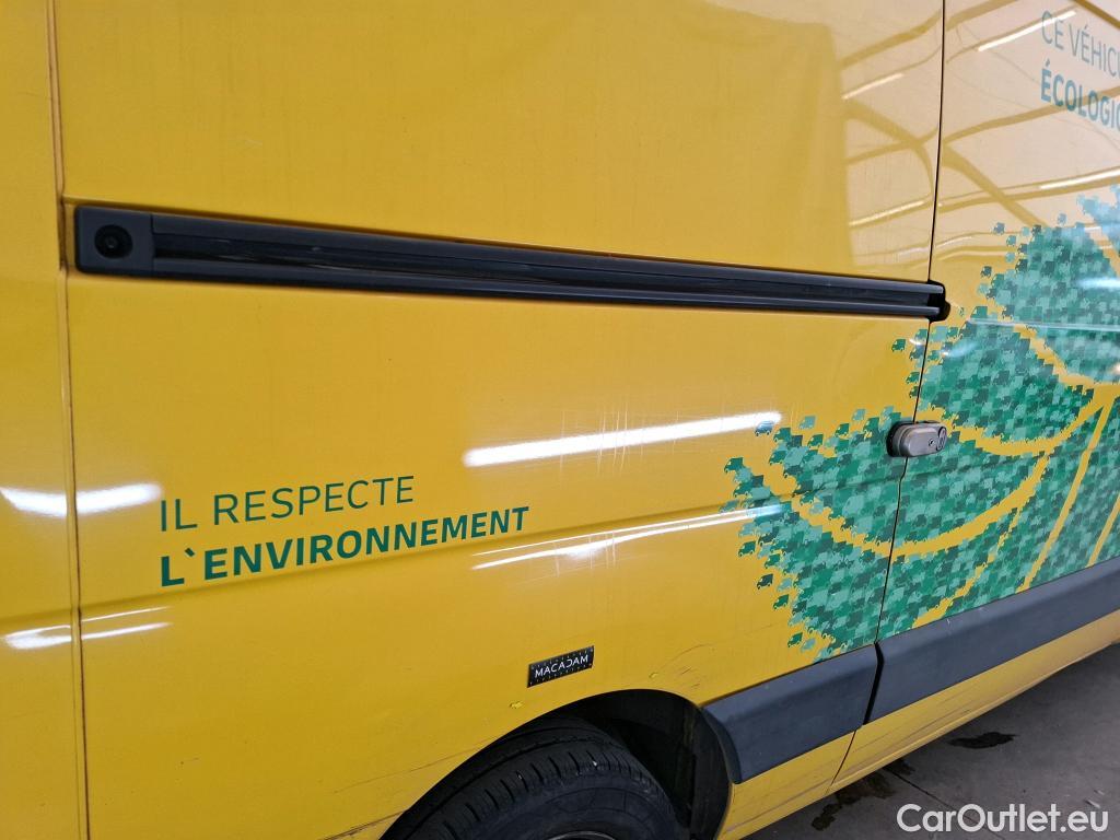  Renault  Master RENAULT  / 2019 / 4P / Fourgon tôlé FG Z.E.Tr CF F3100 L2H2 R75 AI - 19 #9