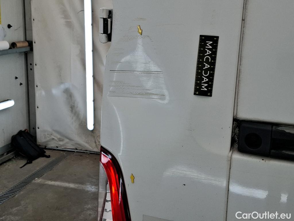  Renault  Master  III Fourgon L2H2 3 5 Grand Confort dCi 130CV BVM6 E6 #36