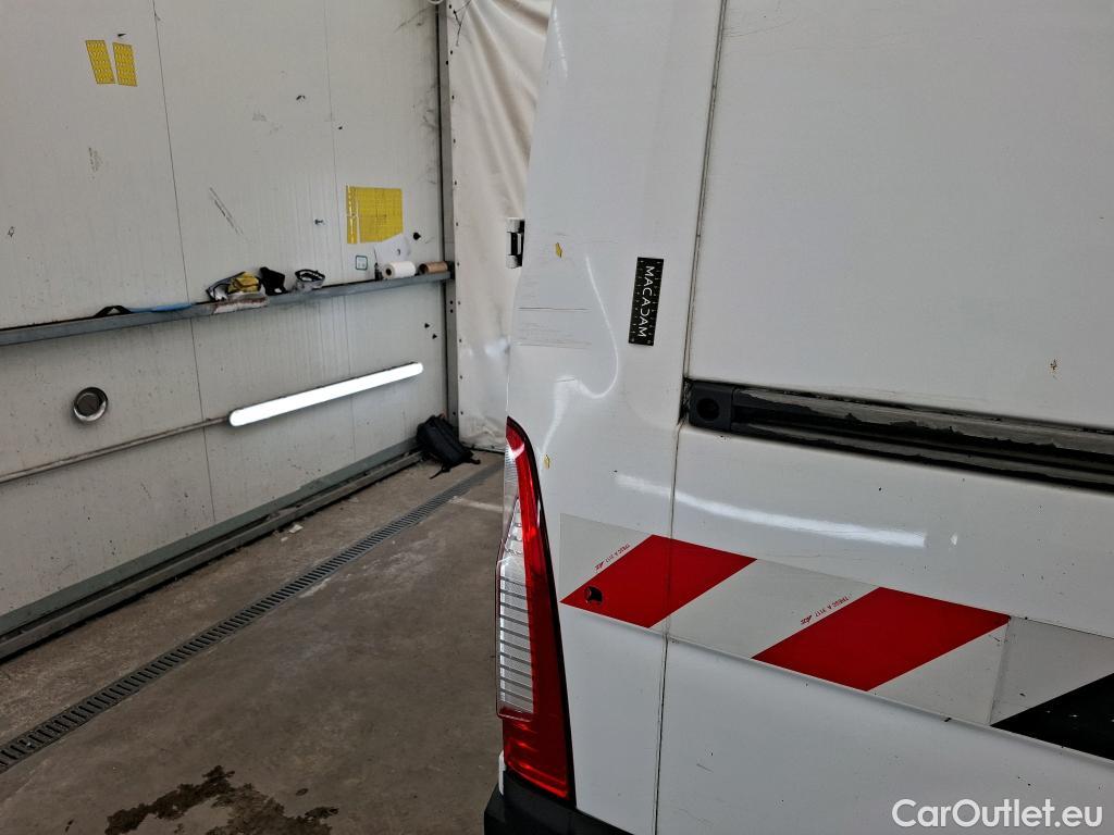  Renault  Master  III Fourgon L2H2 3 5 Grand Confort dCi 130CV BVM6 E6 #35