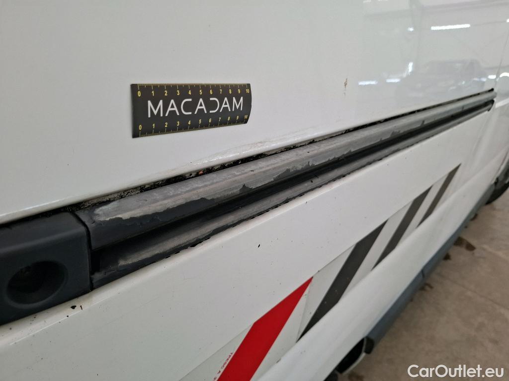  Renault  Master  III Fourgon L2H2 3 5 Grand Confort dCi 130CV BVM6 E6 #118