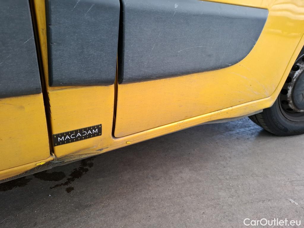  Renault  Master RENAULT  / 2019 / 4P / Fourgon tôlé FG Z.E.Tr CF F3100 L2H2 R75 AI - 19 #18