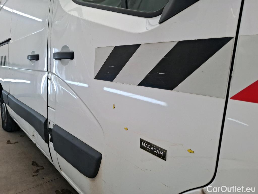  Renault  Master  III Fourgon L2H2 3 5 Grand Confort dCi 130CV BVM6 E6 #38