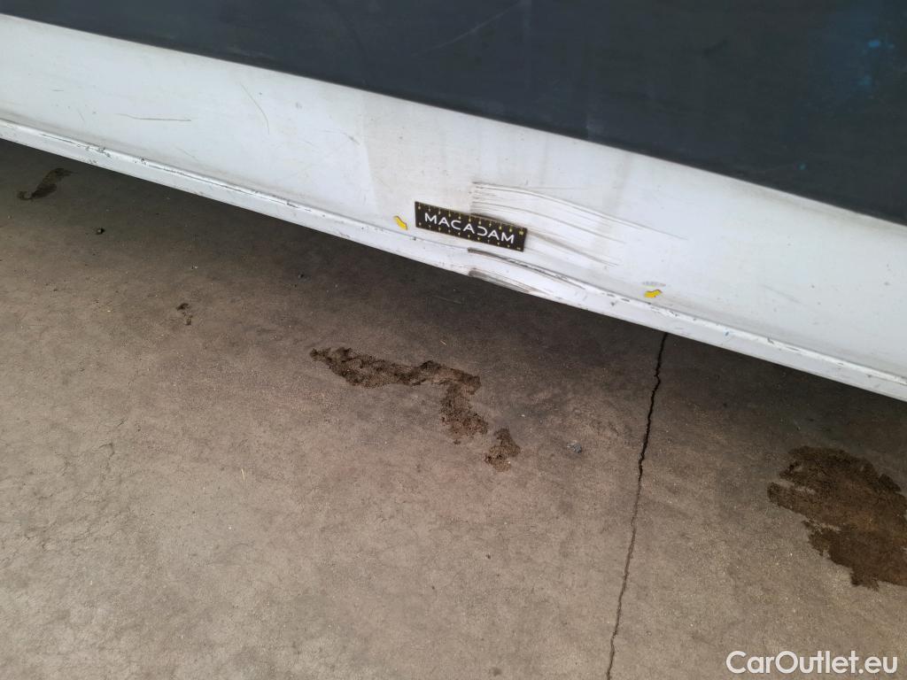  Renault  Master  III Fourgon L2H2 3 5 Grand Confort dCi 130CV BVM6 E6 #48