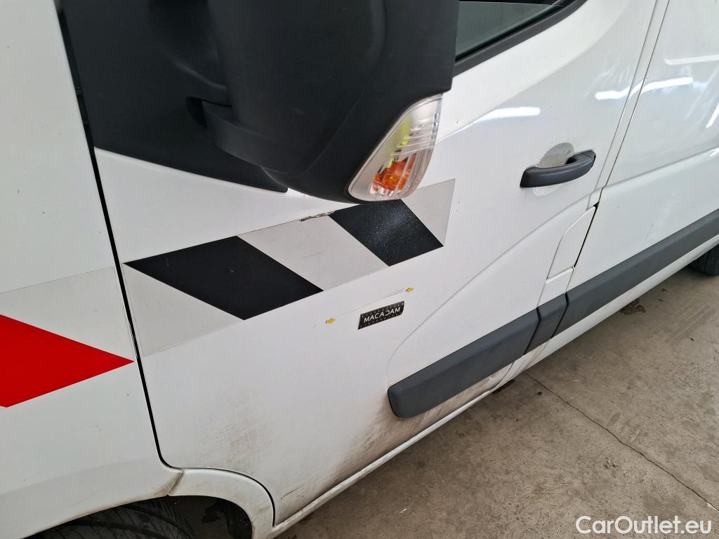  Renault  Master  III Fourgon L2H2 3 5 Grand Confort dCi 130CV BVM6 E6 #33