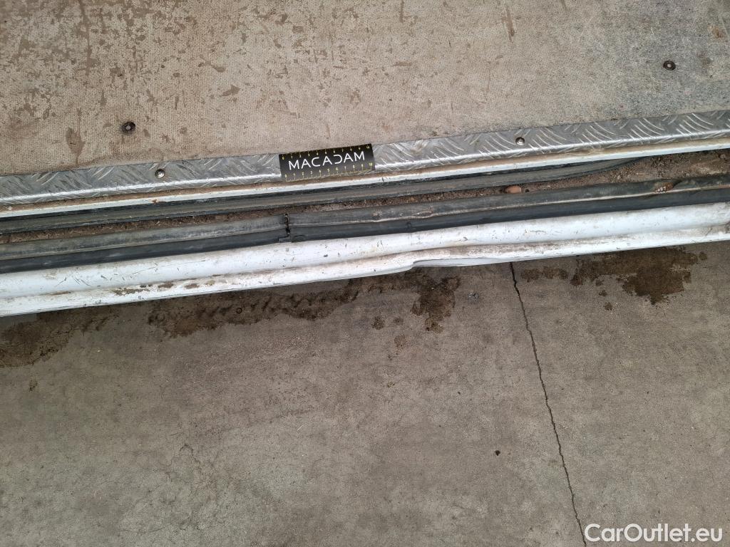  Renault  Master  III Fourgon L2H2 3 5 Grand Confort dCi 130CV BVM6 E6 #84